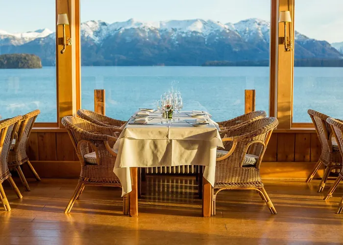 Correntoso Lake & River Hotel