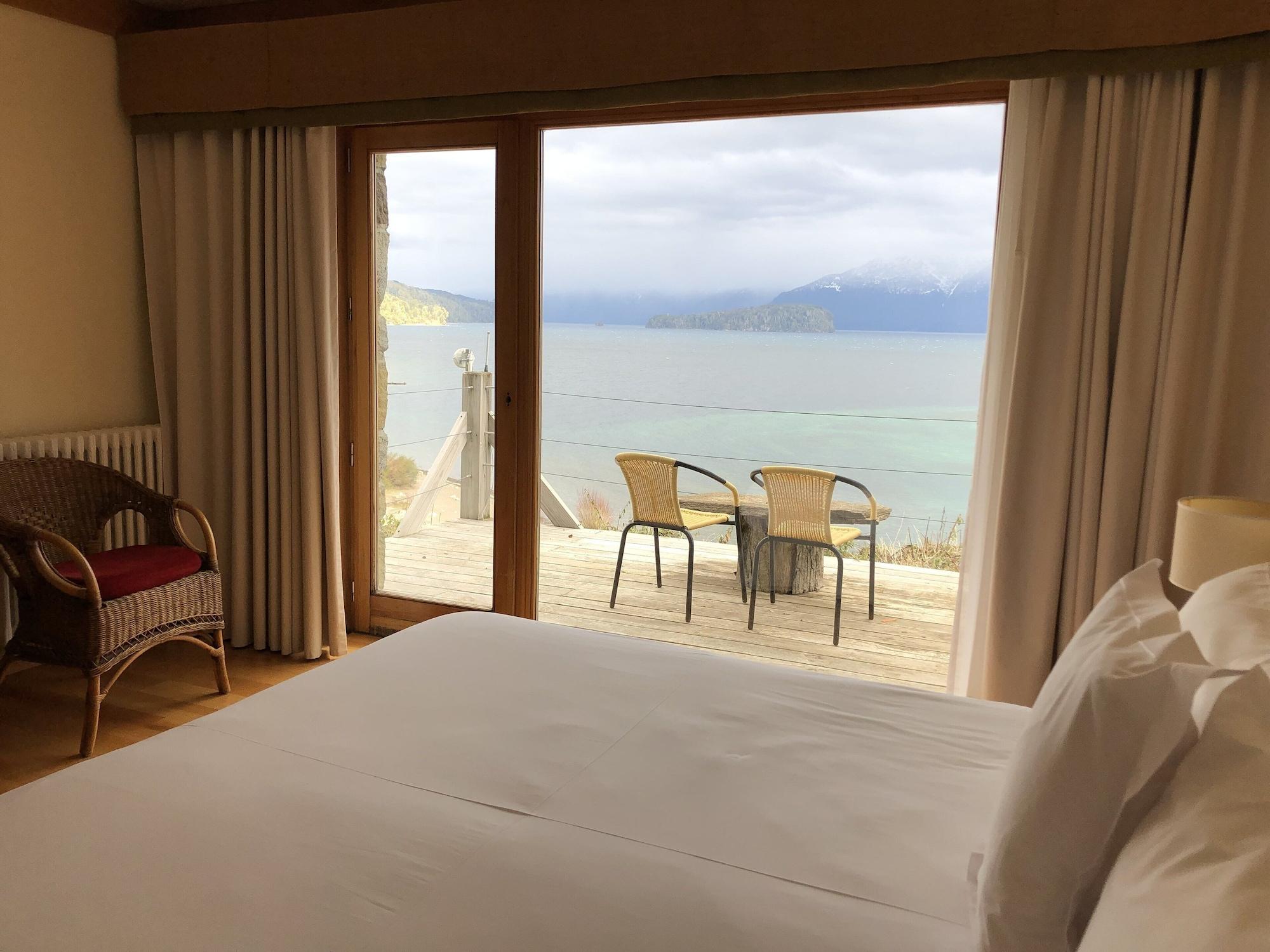 Correntoso & River Hotel 4*