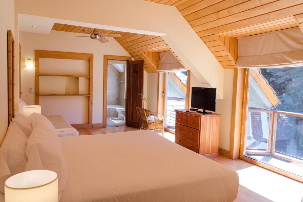 Correntoso & River Hotel 4*