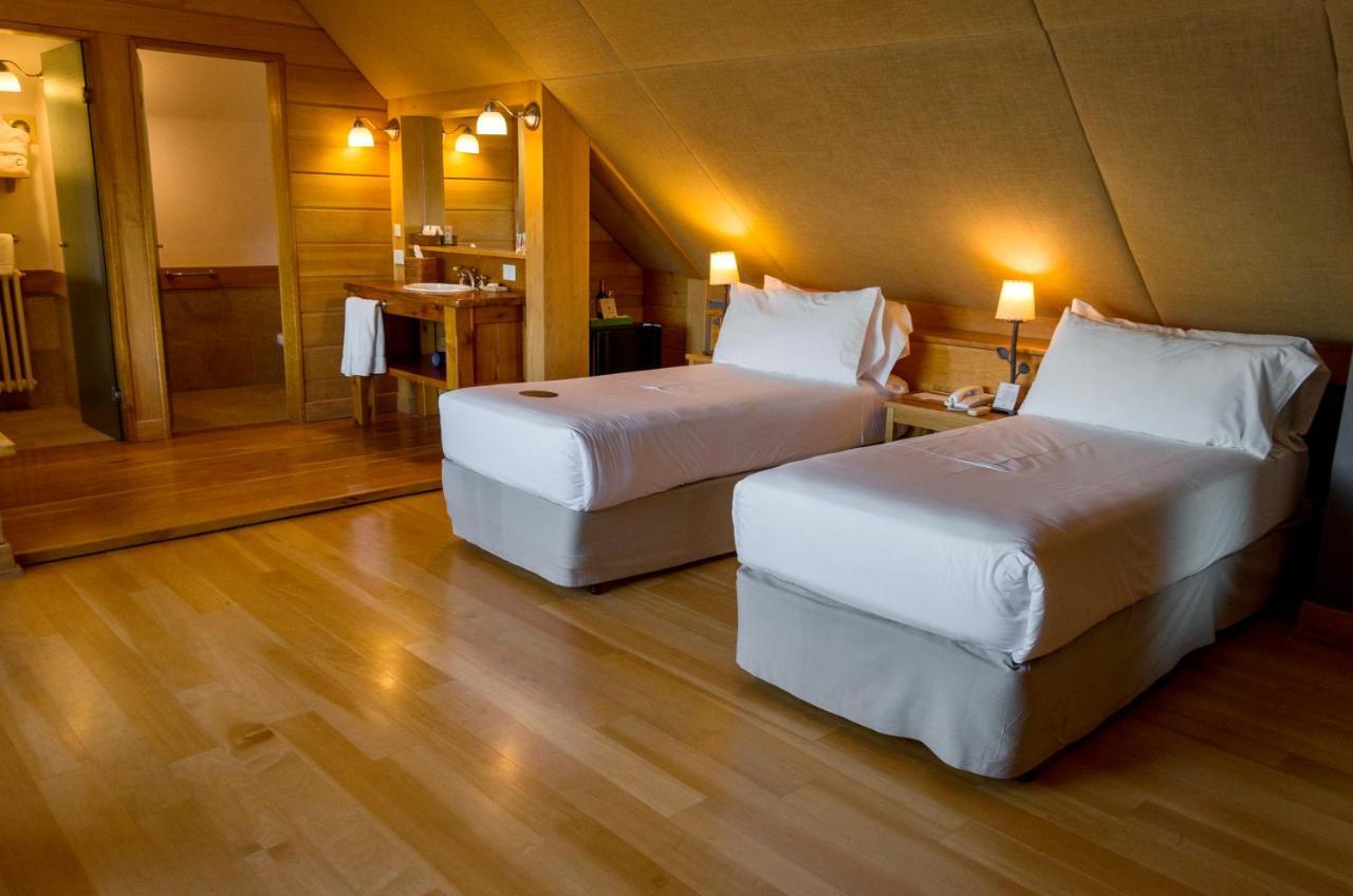 Correntoso & River Hotel 4*