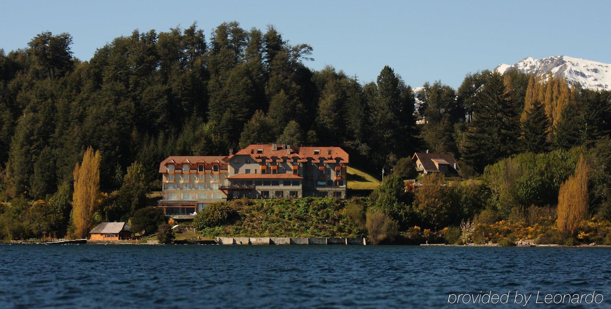 Correntoso & River Hotel 4*